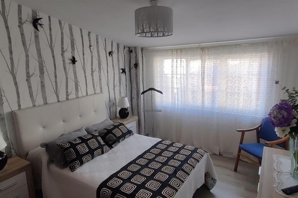 Apartmán Atico En Museo Fotografico Muxia Exteriér fotografie
