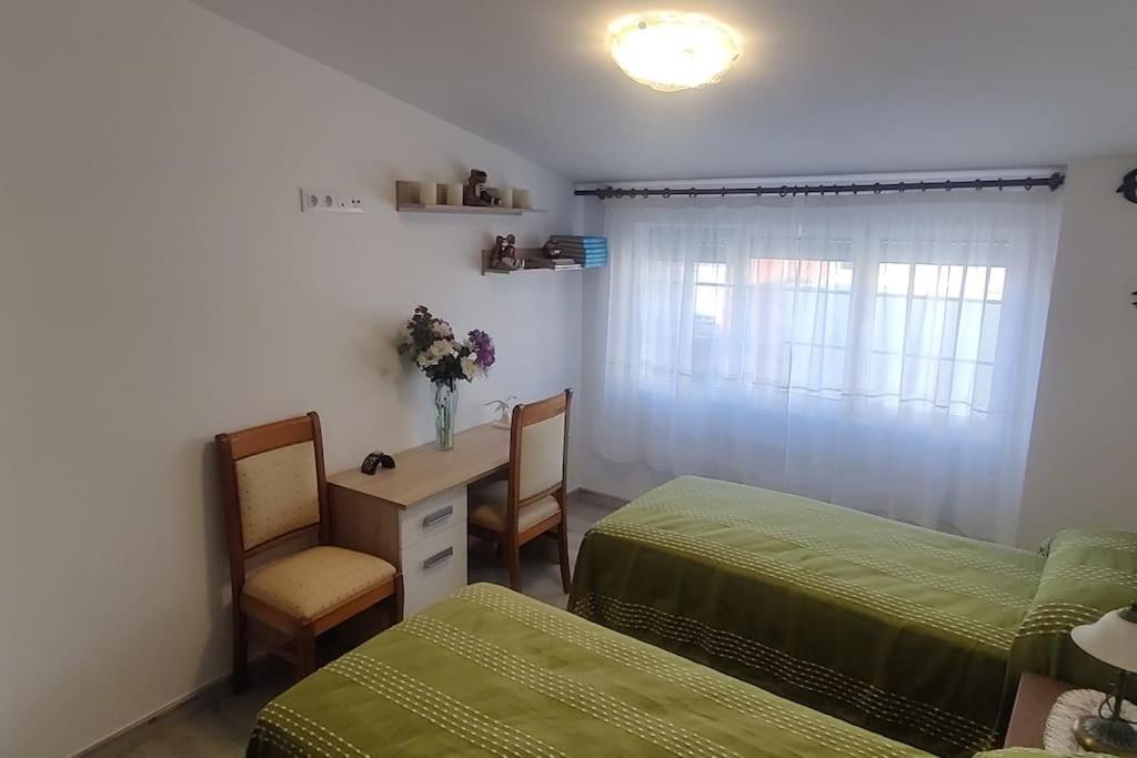 Apartmán Atico En Museo Fotografico Muxia Exteriér fotografie